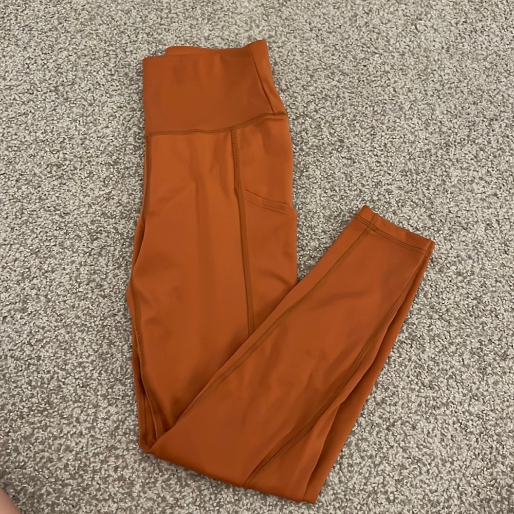 NWOT american eagle leggings with pockets size small
